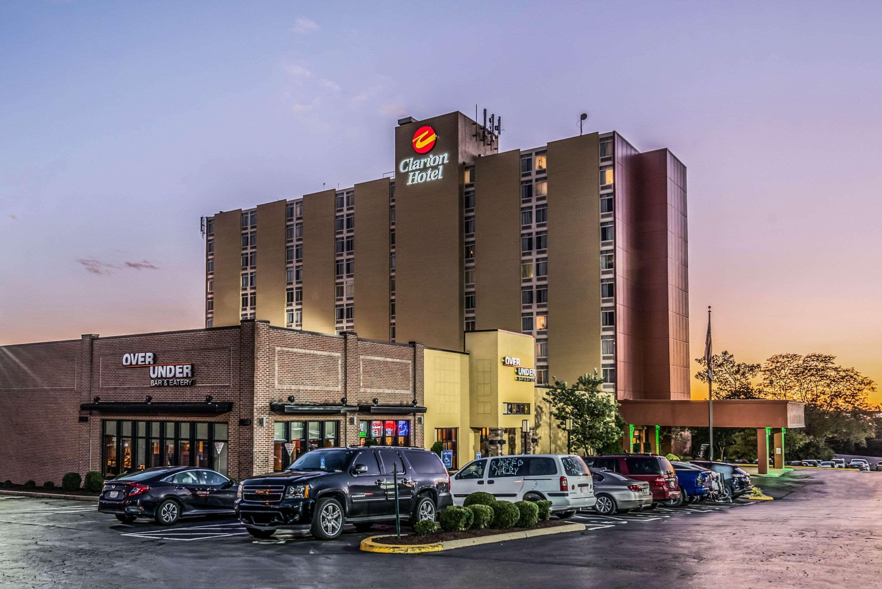 Clarion Hotel Cincinnati North Sharonville Exterior photo